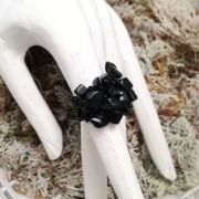 Tšipsidest must obsidiaan sõrmus (universaalne suurus)