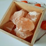 Himaalaja sool suured kristallid koos kastiga