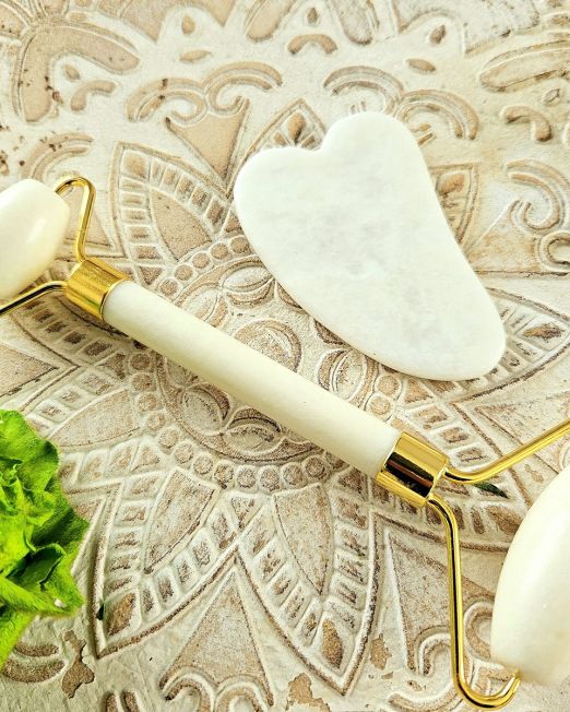 Gua sha duo valge jaad näomasseerija ja kaabits