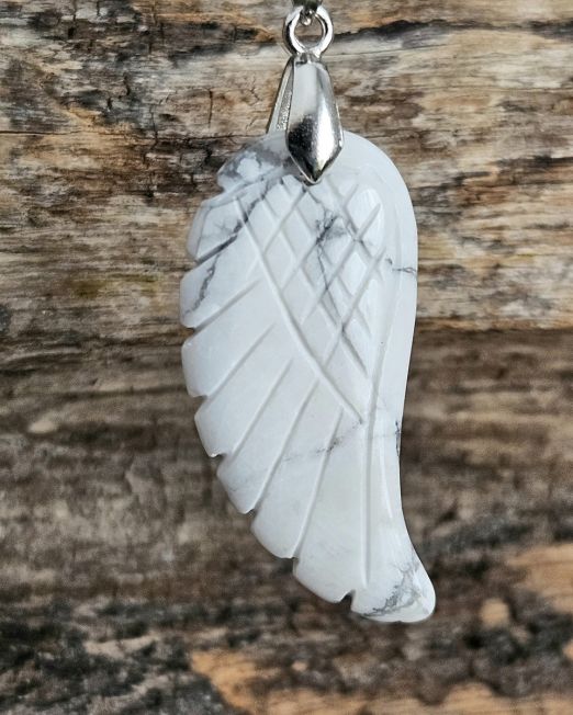 Valge hauliit ripats inglitiib