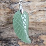 Roheline aventuriin inglitiivakujuline ripats