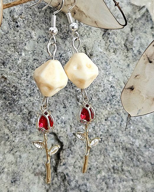 Kõrvarõngad Roos hõbetatud | Koidukuma disain