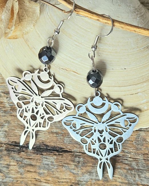 Kõrvarõngad ÖÖliblikas | Koidukuma disain