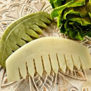 "Armastav hoolitsus" kamm roheline jaad