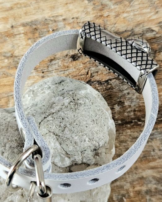 Nahast käerihm Madu valge | Koidukuma disain