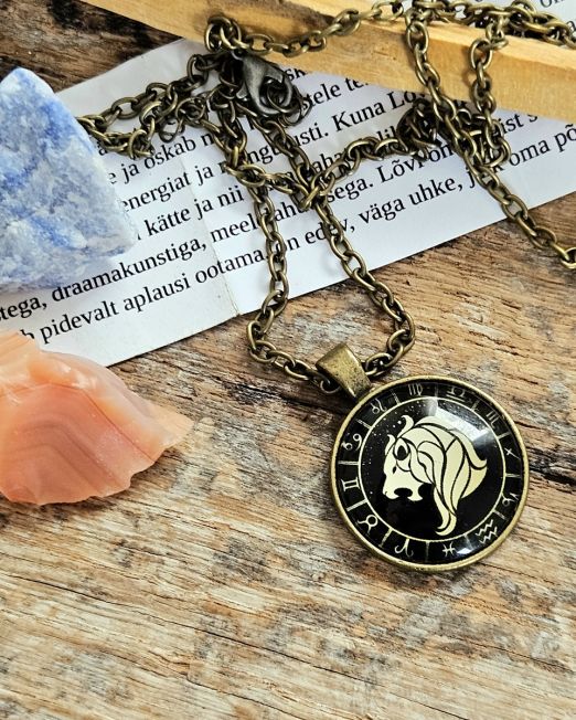 Lõvi sodiaagi medaljon / komplekt
