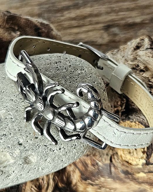 Nahast käerihm Skorpion | Koidukuma disain